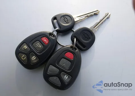 2008 Chevrolet Suburban 1500 Lt z USA, uszkodzony, nr VIN 1GNFK16348J164151